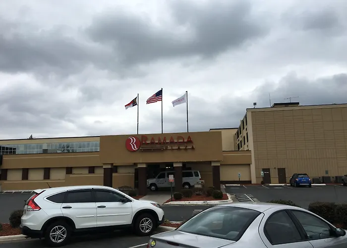 Hotel: Ramada Plaza By Wyndham Charlotte South End Airport