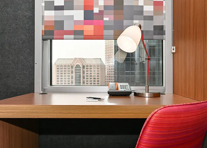 Resorts Guide Aloft Charlotte City Center